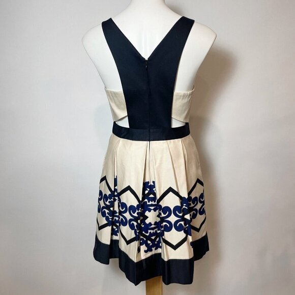 Robert Rodriguez Scroll Diamond Box Pleat Fit & Flare Dress 8 Cutout Sleeveless - Picture 3 of 10